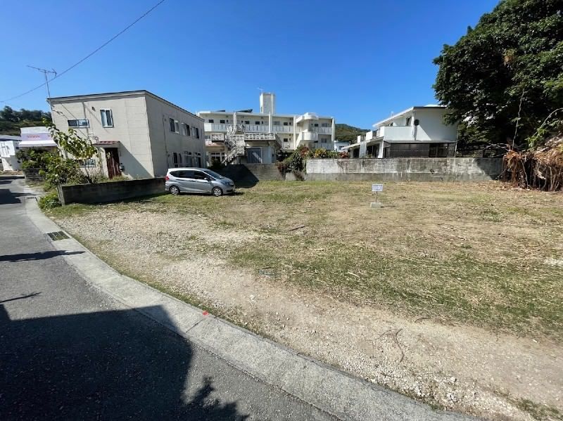 Flat 209.64 sqm Land for Sale in Itarabishi, Yonabaru, Okinawa - Thumbnail 3