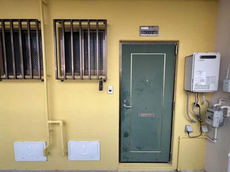 Co-op Mutsu 1DK Apartment for Rent in Ginowan, Okinawa - Thumbnail 3