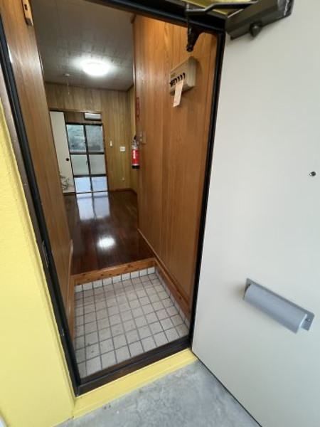 Co-op Mutsu 1DK Apartment for Rent in Ginowan, Okinawa - Thumbnail 2