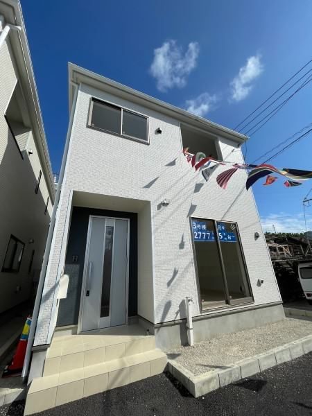 New 4LDK House in Uruma City Amagane, Okinawa - Thumbnail 3