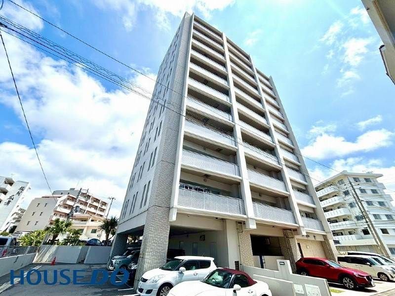 Ocean View 3LDK Apartment for Sale in Ginowan, Okinawa - Thumbnail 2