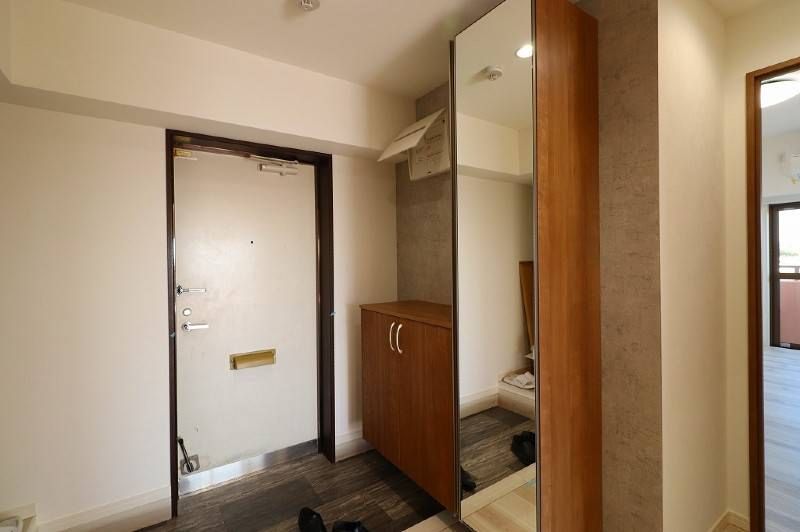 Renovated 4LDK Apartment for Rent in Naha, Okinawa near Akamine Station - Thumbnail 2