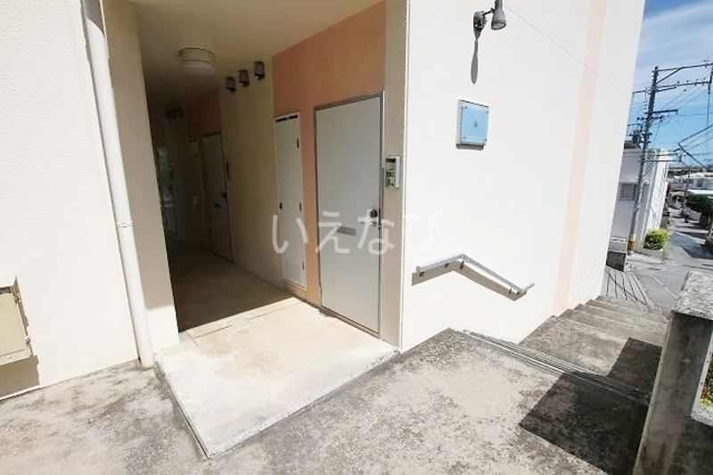 Furnished 1K Apartment for Rent in Tomigusuku, Okinawa - Thumbnail 4