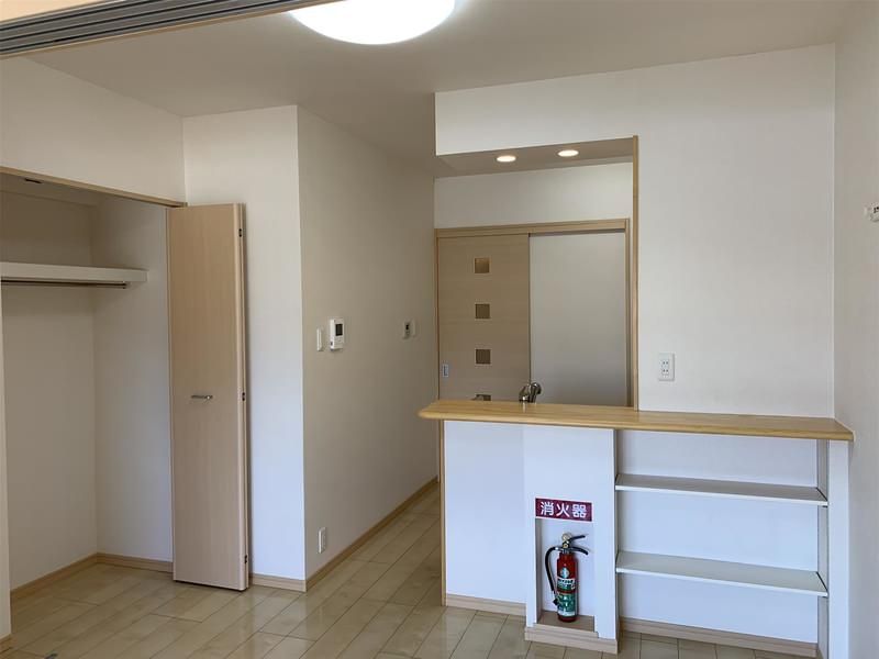 Gran Terrace Ishikawa 1DK Apartment for Rent in Uruma, Okinawa - Thumbnail 4