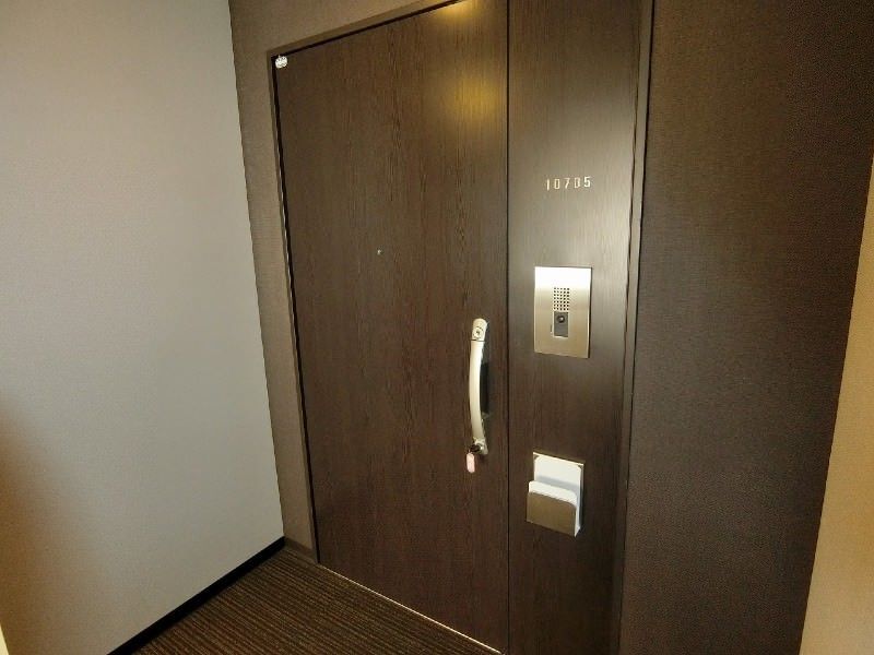 2LDK Apartment for Rent near Makishi Station, Naha - Thumbnail 3