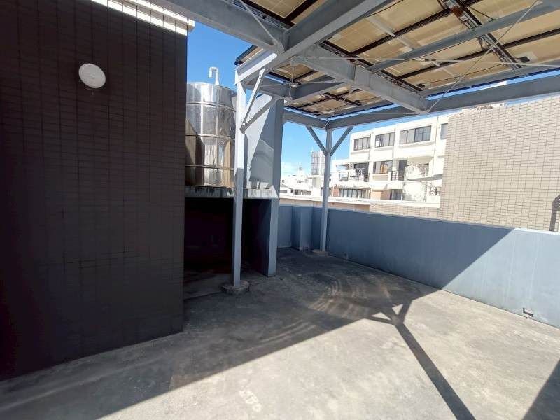 3LDK House with Rooftop in Urasoe Iso - 63 Million Yen - Thumbnail 2