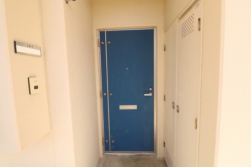 Coral Shimokado 2LDK Apartment for Rent in Naha, Okinawa - Thumbnail 3