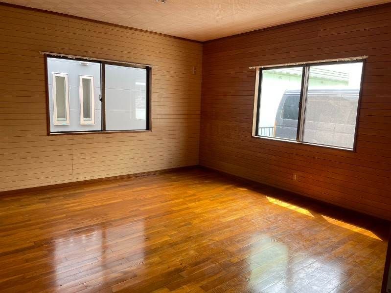 3LDK Detached House with Garden for Rent in Nanjo City, Okinawa - Thumbnail 4