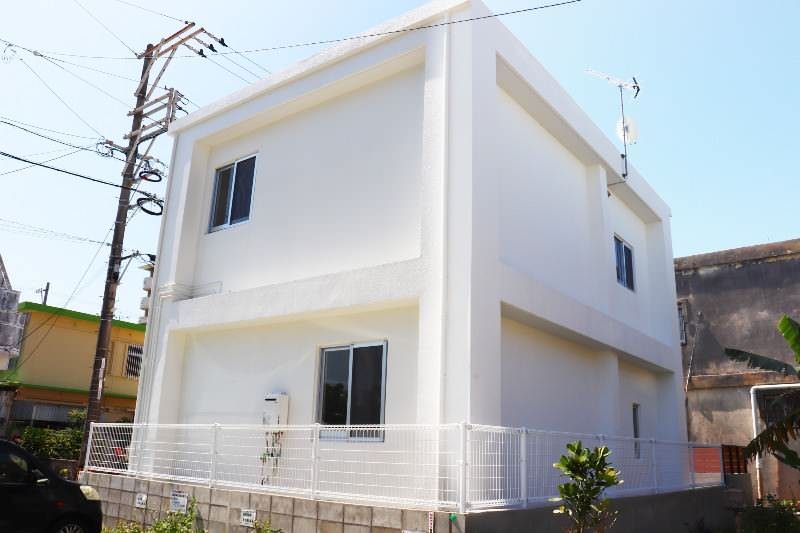 Renovated 2LDK House in Uruma City Okinawa - Thumbnail 2