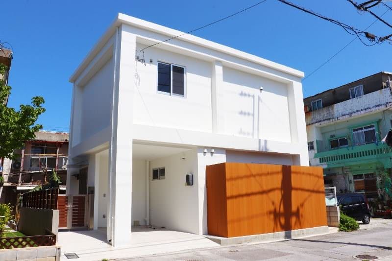 Renovated 2LDK House in Uruma City Okinawa - Thumbnail 3