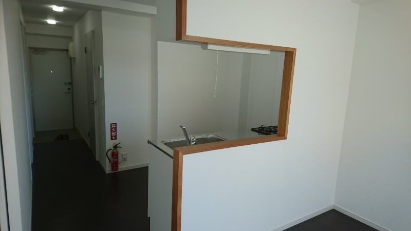 2DK Apartment for Rent in Urasoe, Okinawa - Ekimiere II - Thumbnail 4