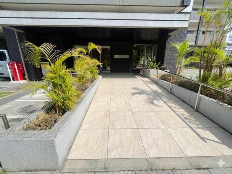 3LDK Condo in Itoman's Presence Lodge Nishizaki Reve Tower - Thumbnail 2