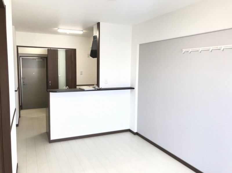 1LDK Apartment for Rent in Itoman, Okinawa - Grand Soleil III - Thumbnail 4