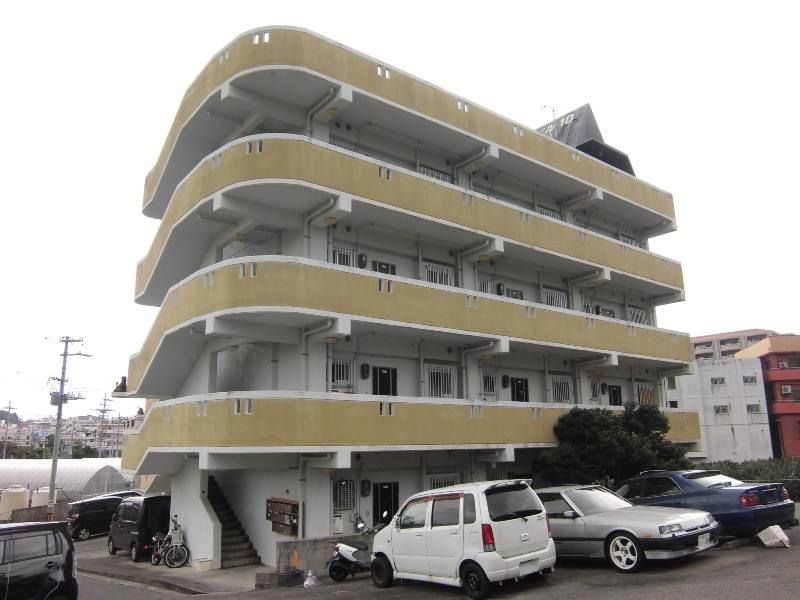 2DK Apartment for Rent in Haebaru, Okinawa | 36.4 sqm - Thumbnail 2