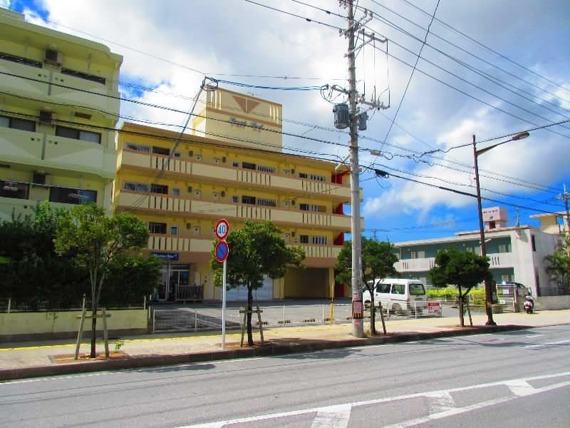2DK Apartment for Rent in Ginowan City, Okinawa - Thumbnail 3