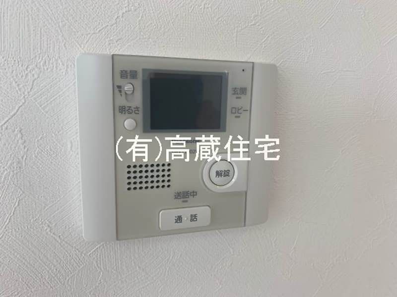 Modern House II 2LDK Apartment for Rent in Naha Tahara - Thumbnail 4