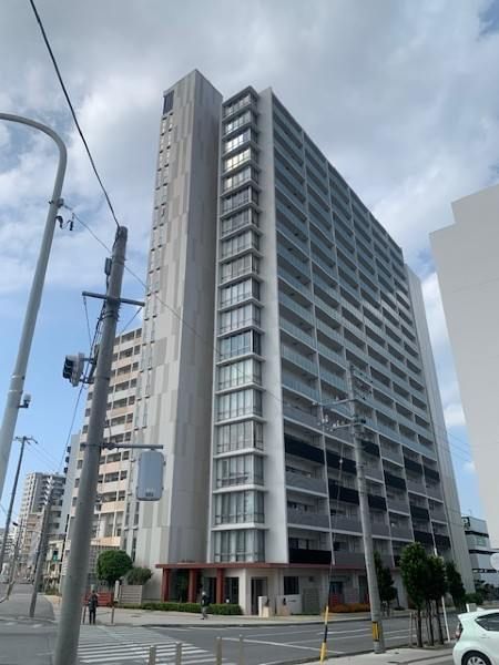 2LDK Apartment for Sale in Naha, Okinawa with Panoramic Views - Thumbnail 3