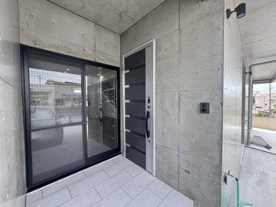 New Townhouse in Nakagusuku Village with 3 Units — Image 1, Nakagusuku, Okinawa