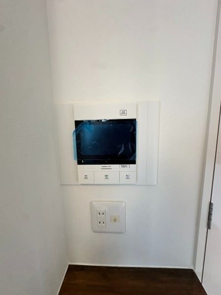 Twelve Kokusai-dori 3LDK Apartment for Rent in Naha, Okinawa - Thumbnail 3
