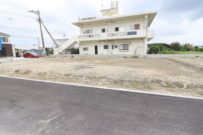 165.56 sqm Building Plot for Sale in Nishihara, Okinawa - Thumbnail 2