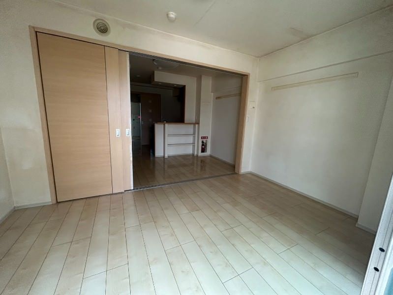 Green Hills Eiko 1DK Apartment for Rent in Uruma City, Okinawa - Thumbnail 3
