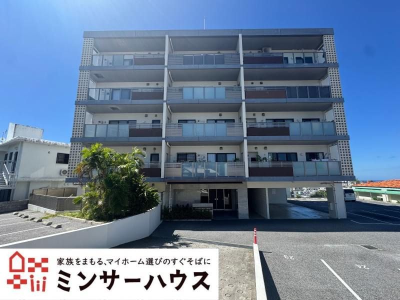 2LDK Apartment for Sale in Ginowan, Okinawa | 60.22 sqm - Thumbnail 2