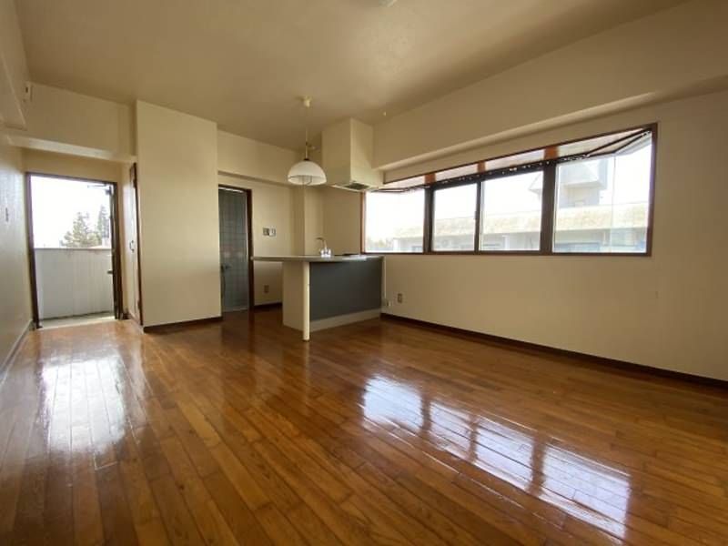 Papillon Nishizaki 1R Apartment for Rent in Itoman, Okinawa - Thumbnail 2