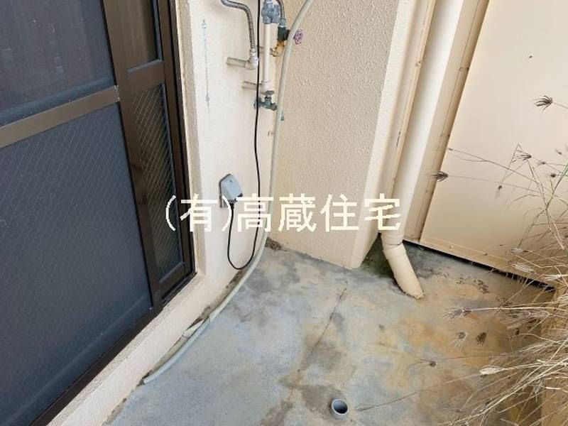 Co-op Minamoto 2DK Apartment for Rent in Tomigusuku, Okinawa - Thumbnail 3