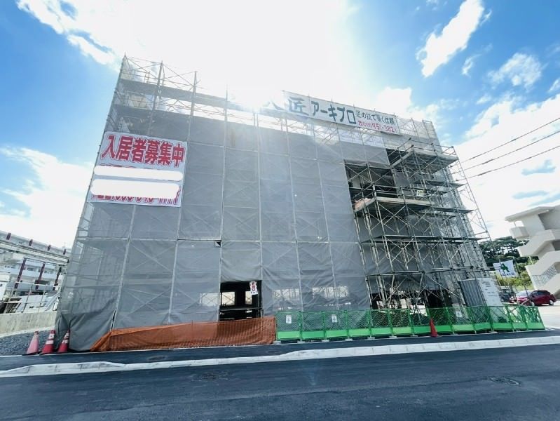 New 2LDK Apartment for Rent in Urasoe Maeda, Okinawa - Thumbnail 3