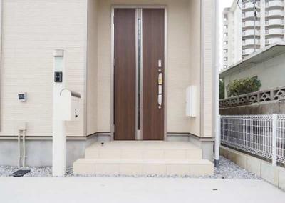 Detached house for sale in Makiminato, Urasoe City (new construction, system kitchen, intercom with monitor, 2nd floor and above, 4LDK, 47.8 million yen)｜Okinawa property information [gu-home] No.916-163 — Image 2, Urasoe, Okinawa