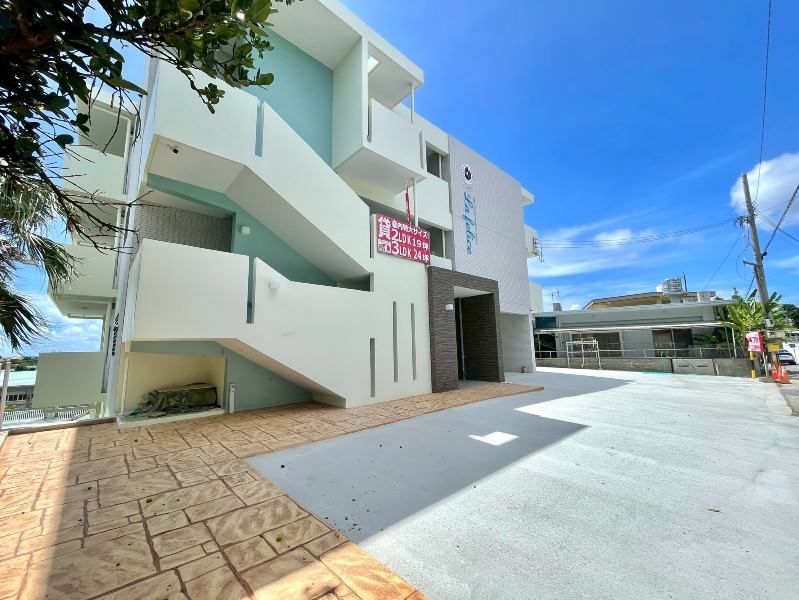 LA FELICE New 2LDK Apartment with Ocean View in Kin, Okinawa - Thumbnail 2