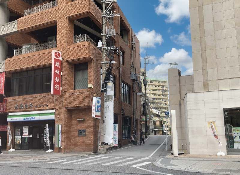Renovated 3LDK Apartment near Kokusai-dori, Naha - Thumbnail 2