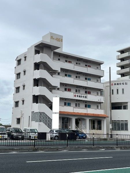 1LDK Ocean View Apartment in Ginowan City, Okinawa - Thumbnail 2