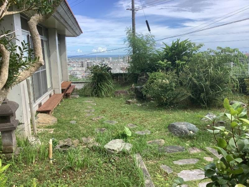 5LDK House for Sale in Ōzato, Okinawa City - Thumbnail 4
