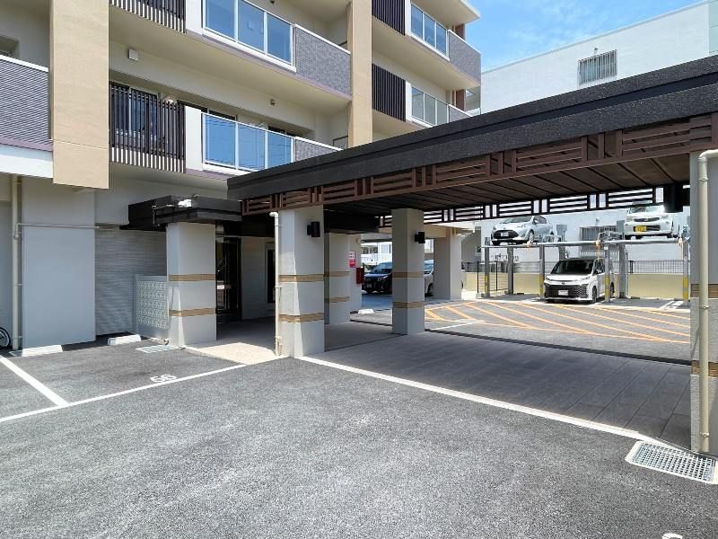 2023 2LDK Apartment in Nakagusuku Village, Okinawa with Modern Amenities - Thumbnail 3