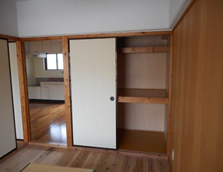 2DK Apartment for Rent in Haebaru Town, Okinawa - Thumbnail 4