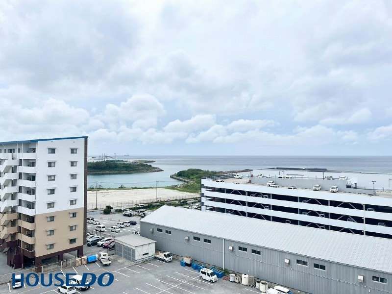 2LDK Ocean View Apartment for Rent in Ginowan, Okinawa - Thumbnail 3