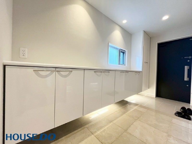 2LDK Ocean View Apartment for Rent in Ginowan, Okinawa - Thumbnail 4