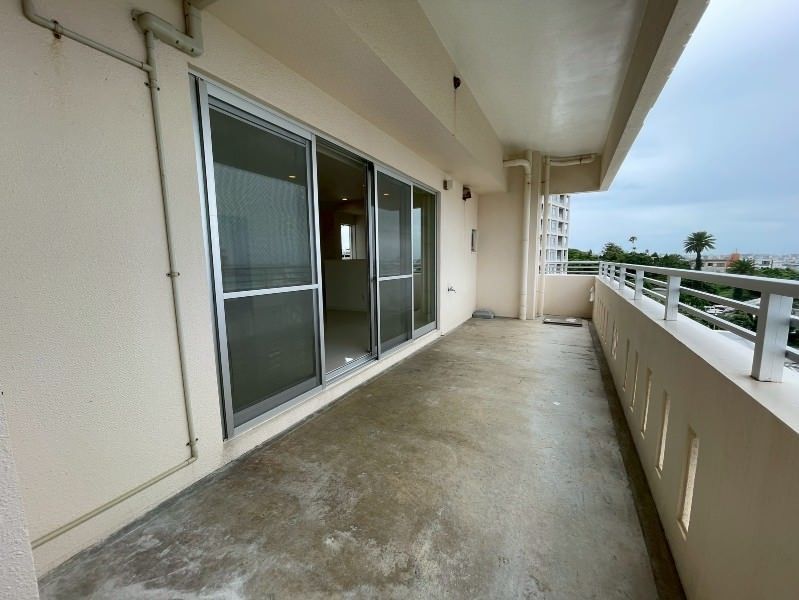 Spacious 3LDK Apartment for Rent in Naha, Okinawa - Thumbnail 4
