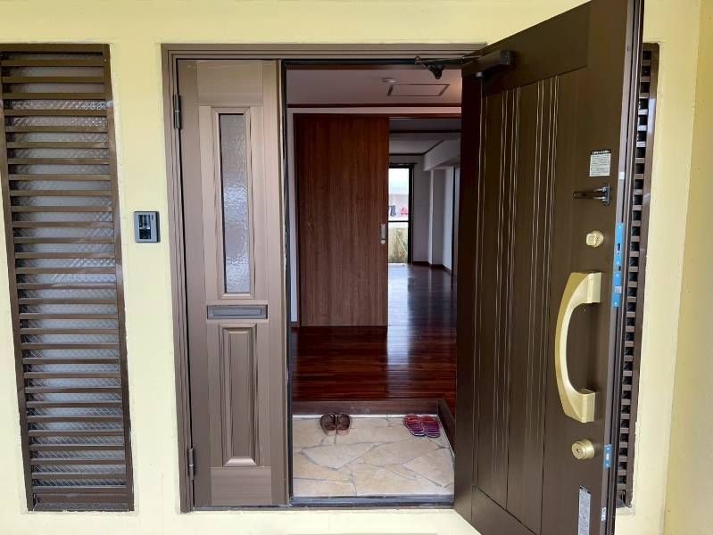 Modern 2LDK Apartment for Rent in Ginowan City, Okinawa - Thumbnail 3