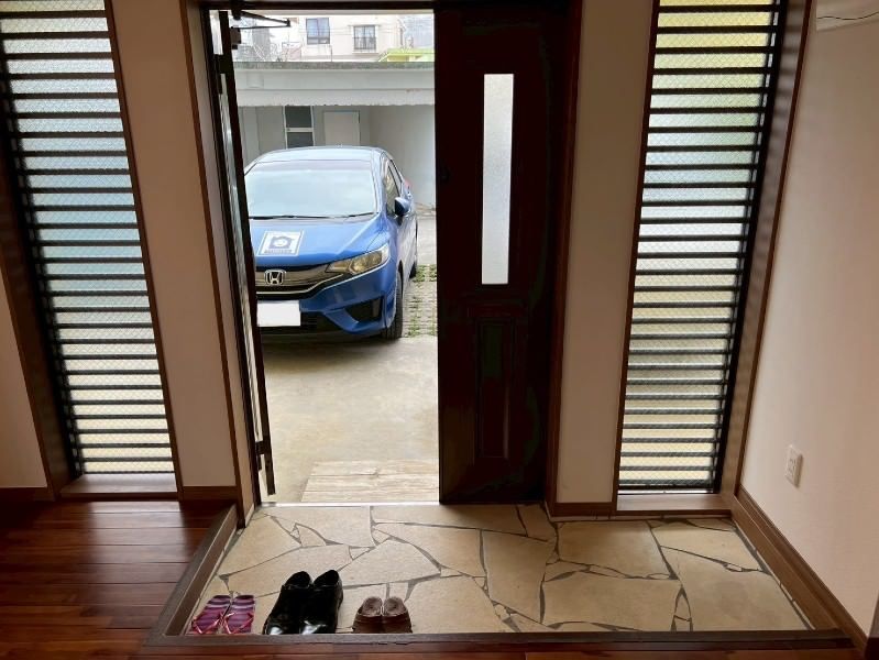Modern 2LDK Apartment for Rent in Ginowan City, Okinawa - Thumbnail 4