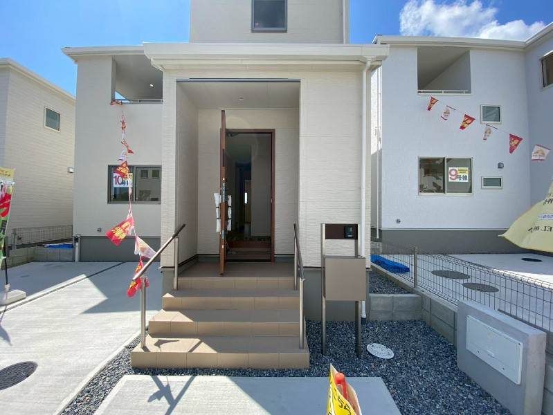 New 4LDK House for Sale in Yaese Town, Okinawa - Main Image