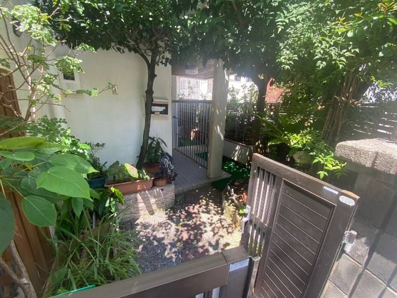 Renovated 1LDK Apartment for Rent in Furushima, Naha - Thumbnail 2