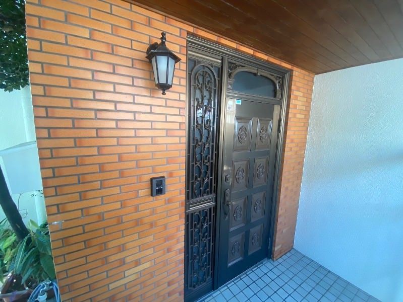 Renovated 1LDK Apartment for Rent in Furushima, Naha - Thumbnail 3