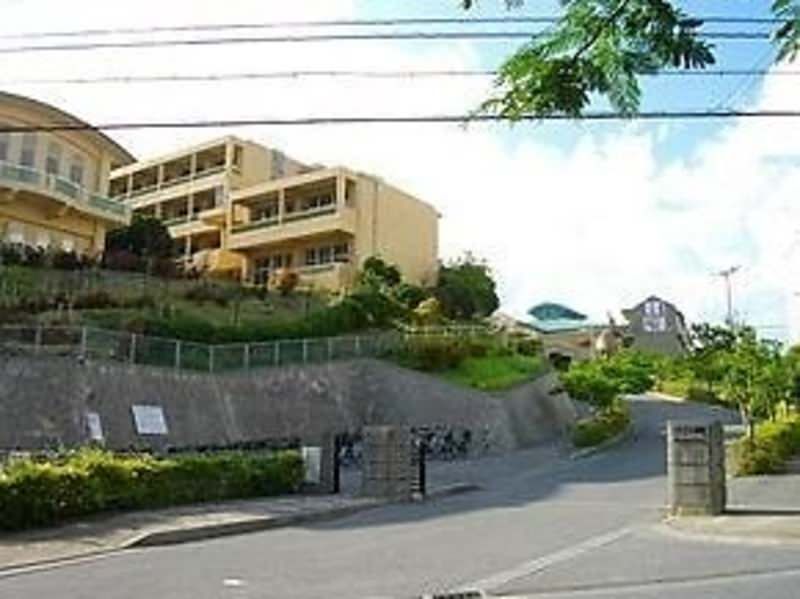 1K Apartment for Rent in Urasoe, Okinawa - 16 sqm - Thumbnail 2