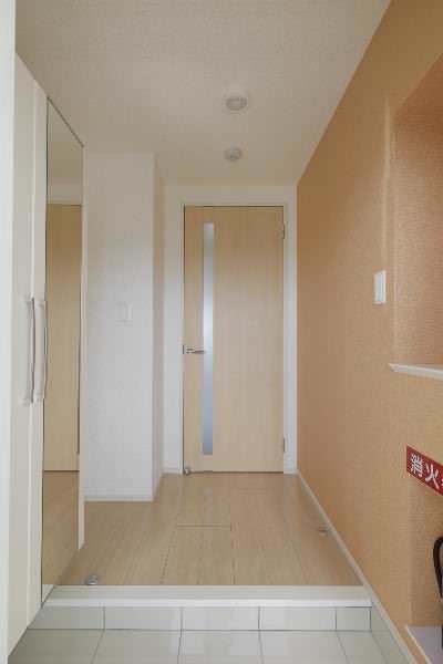 1LDK Apartment for Rent in Ginowan City, Okinawa - Thumbnail 4
