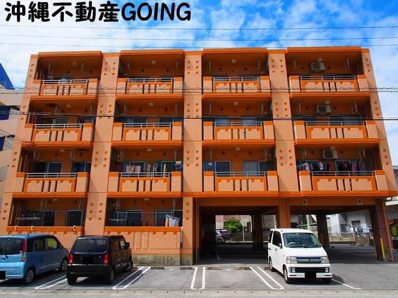 East Maison 1LDK Apartment for Rent in Awase, Okinawa City - Thumbnail 2