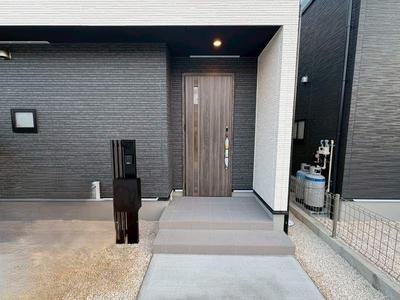 Building Lot with Construction Conditions in Tomigusuku, Okinawa — Front_door, Tomigusuku, Okinawa
