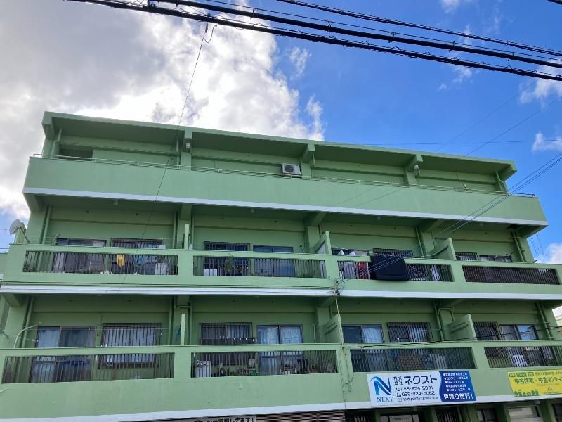 3LDK Pet-Friendly Apartment for Rent in Awase, Okinawa City - Thumbnail 2