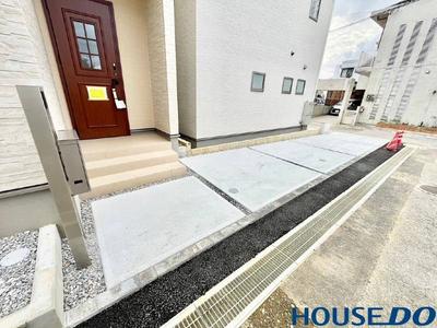 Modern 2LDK House in Kadena Town with Dual Parking — Image 4, Kadena, Okinawa